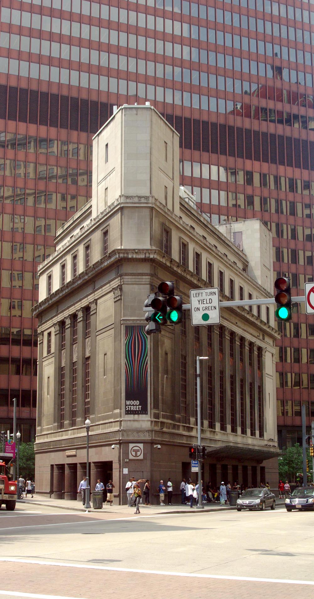 triangular building in downtown Pittsburgh
