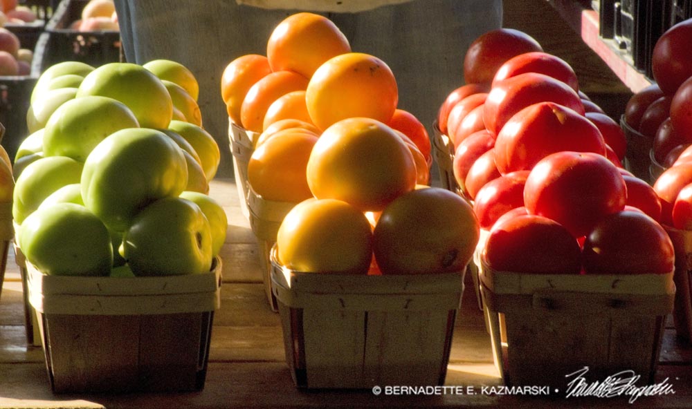 green, yellow and red tomatoes