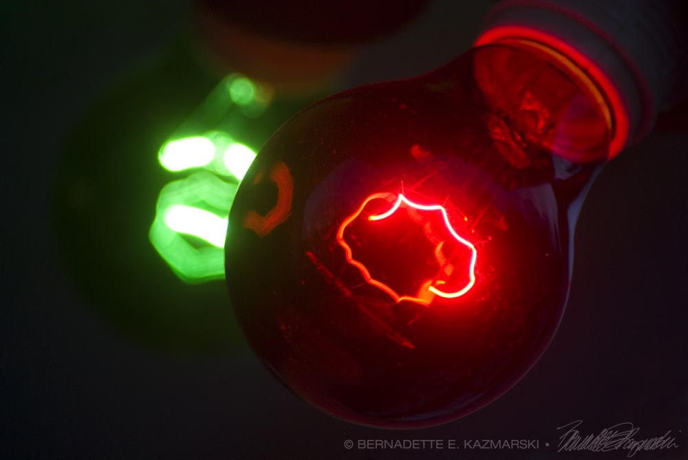 red light green light