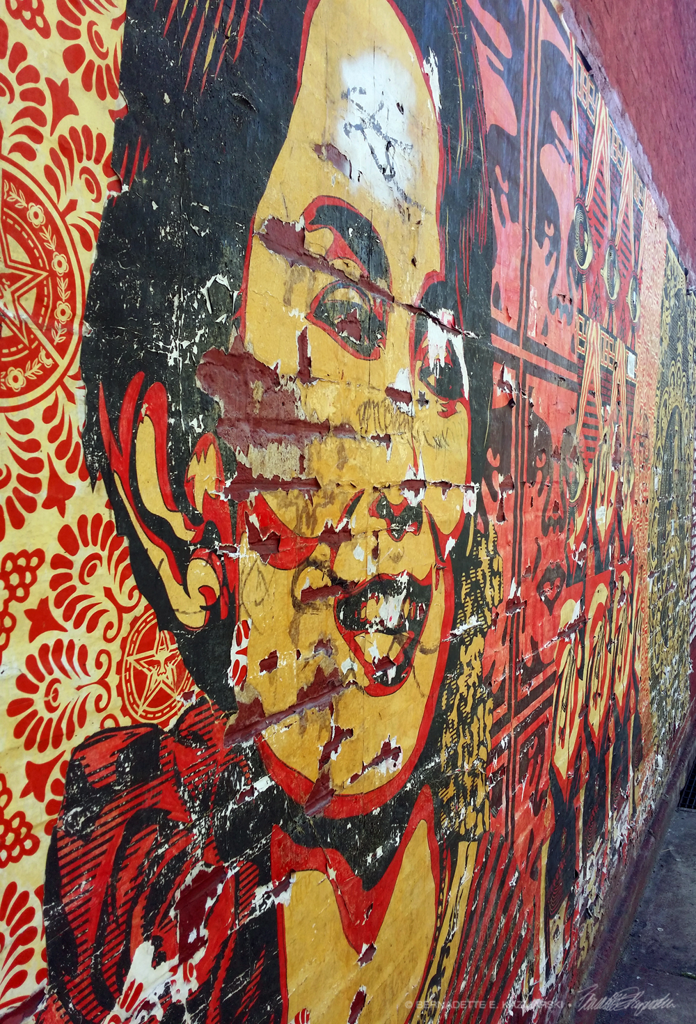 Shepard Fairey mural